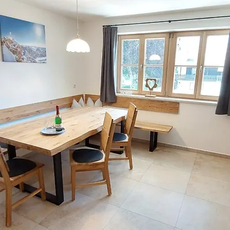 Ferienwohnung Leni Garmisch-Partenkirchen Exterior photo